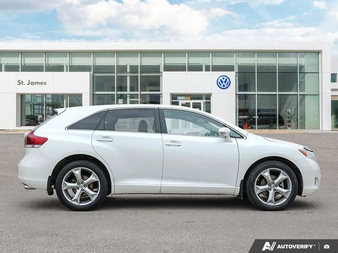 Toyota Venza снимка Toyota Venza