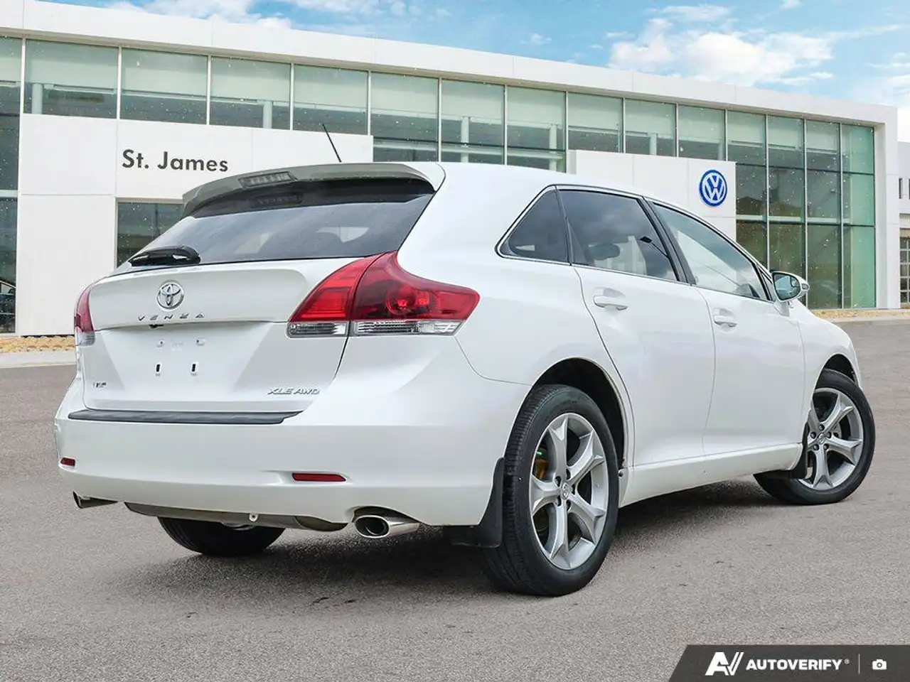 Toyota Venza снимка Toyota Venza