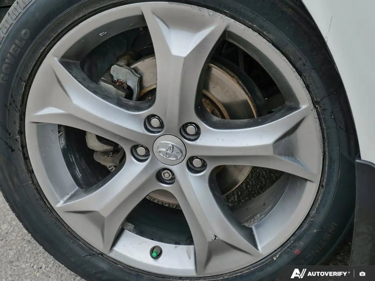 Toyota Venza снимка Toyota Venza
