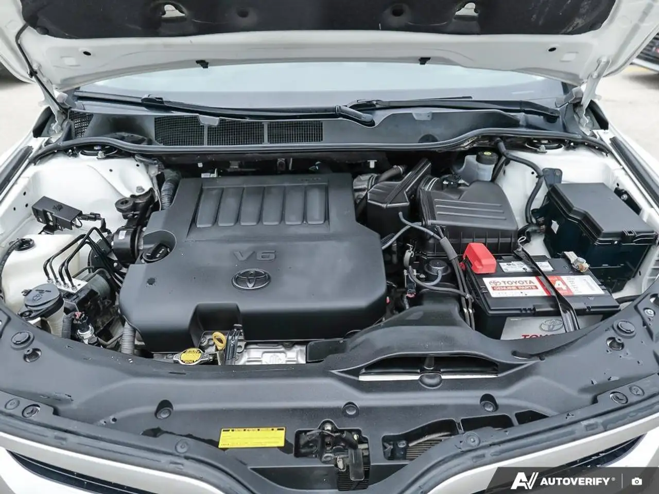 Toyota Venza снимка Toyota Venza