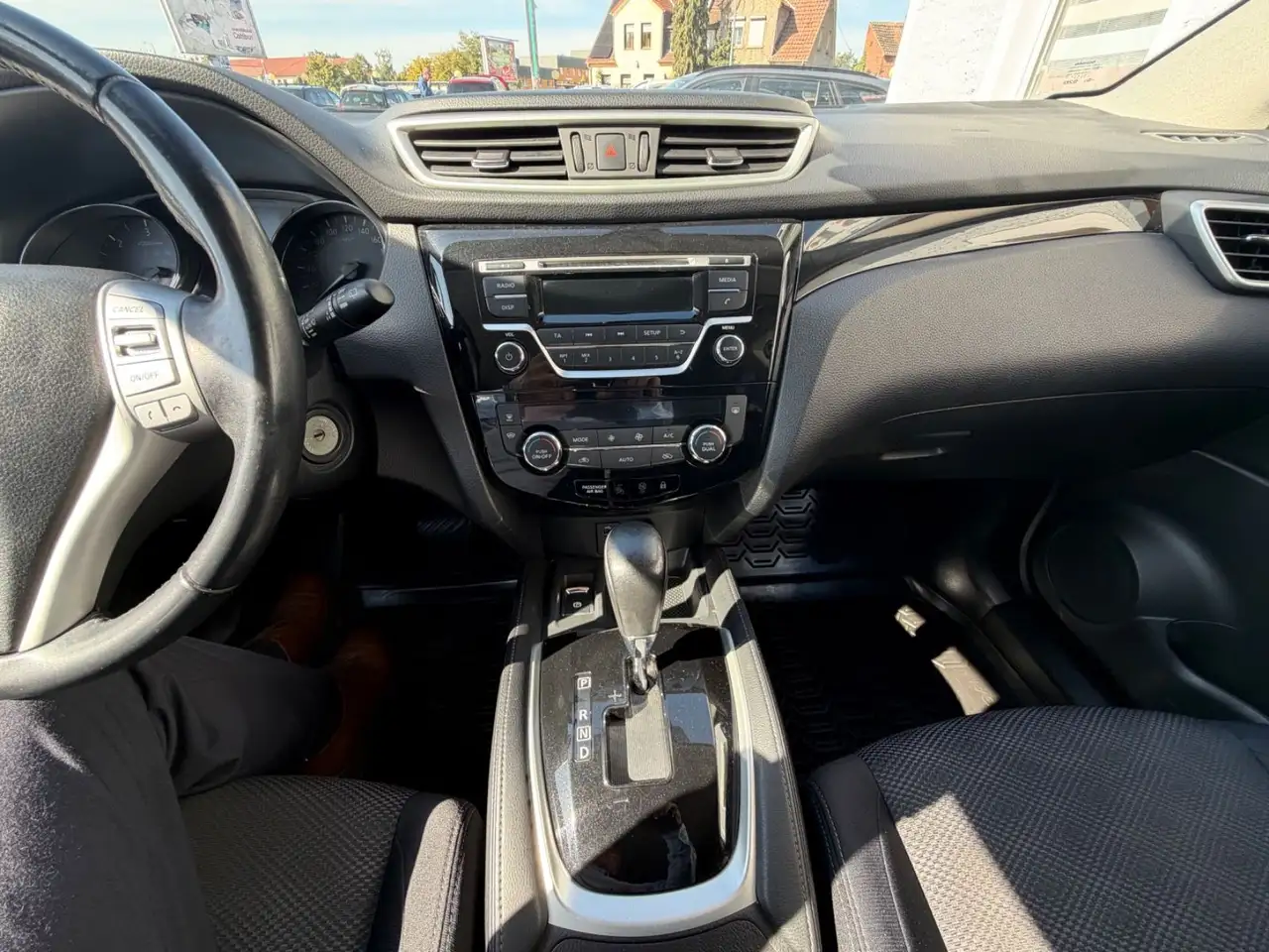 Nissan Qashqai — photo 11 sur 24