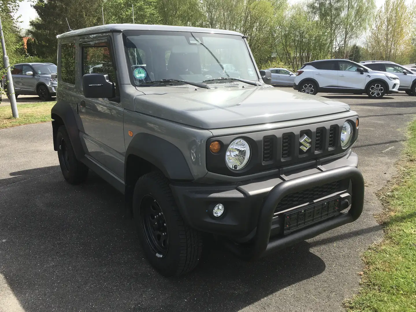 Suzuki Jimny 1.5 ALLGRIP Automatik Comfort Grau - 2