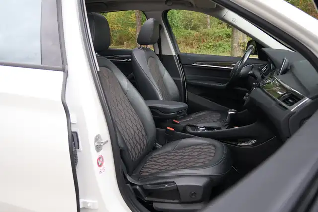 BMW X1 view 13