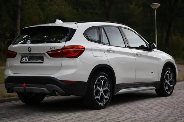 BMW X1 view 6