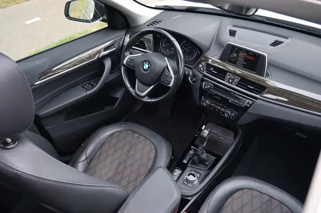 BMW X1 view 12