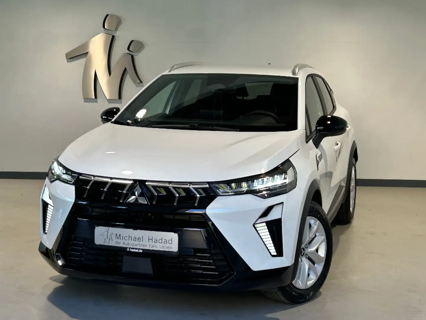 Mitsubishi ASX 1.6 HEV Hybrid PLUS +++ neues Modell +++ White - 1