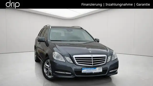 Mercedes-Benz E 220 CDI T 7G Avantgarde *Comand|Bi-Xenon|PDC*