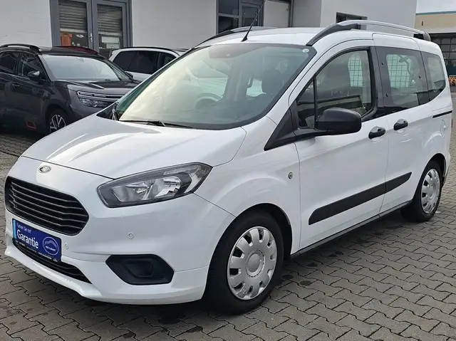 Ford Tourneo Courier Ambiente Sitzheizung*1-Hand*5-Sitzer