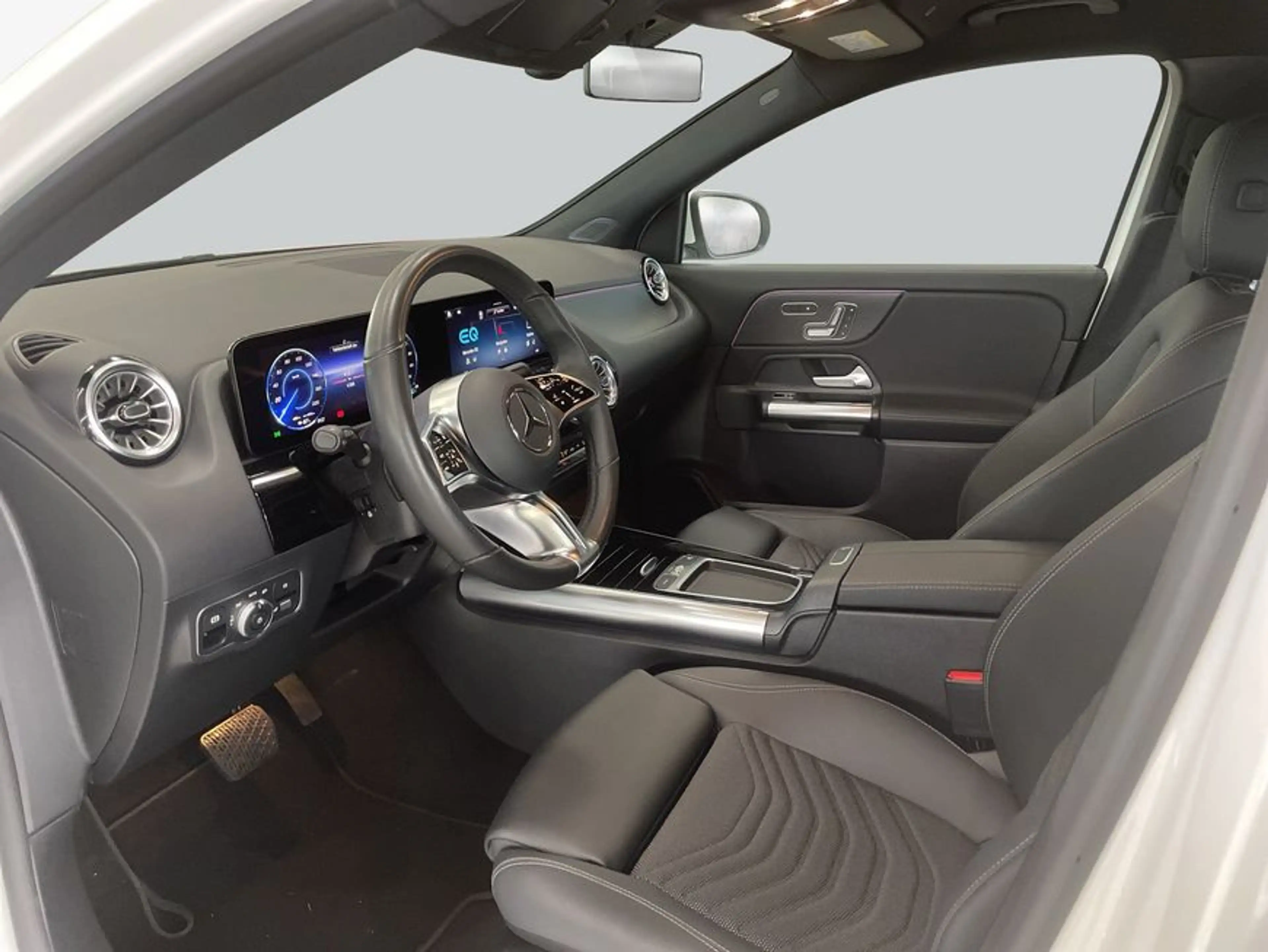 Mercedes-Benz EQA 250 EQA — photo 10