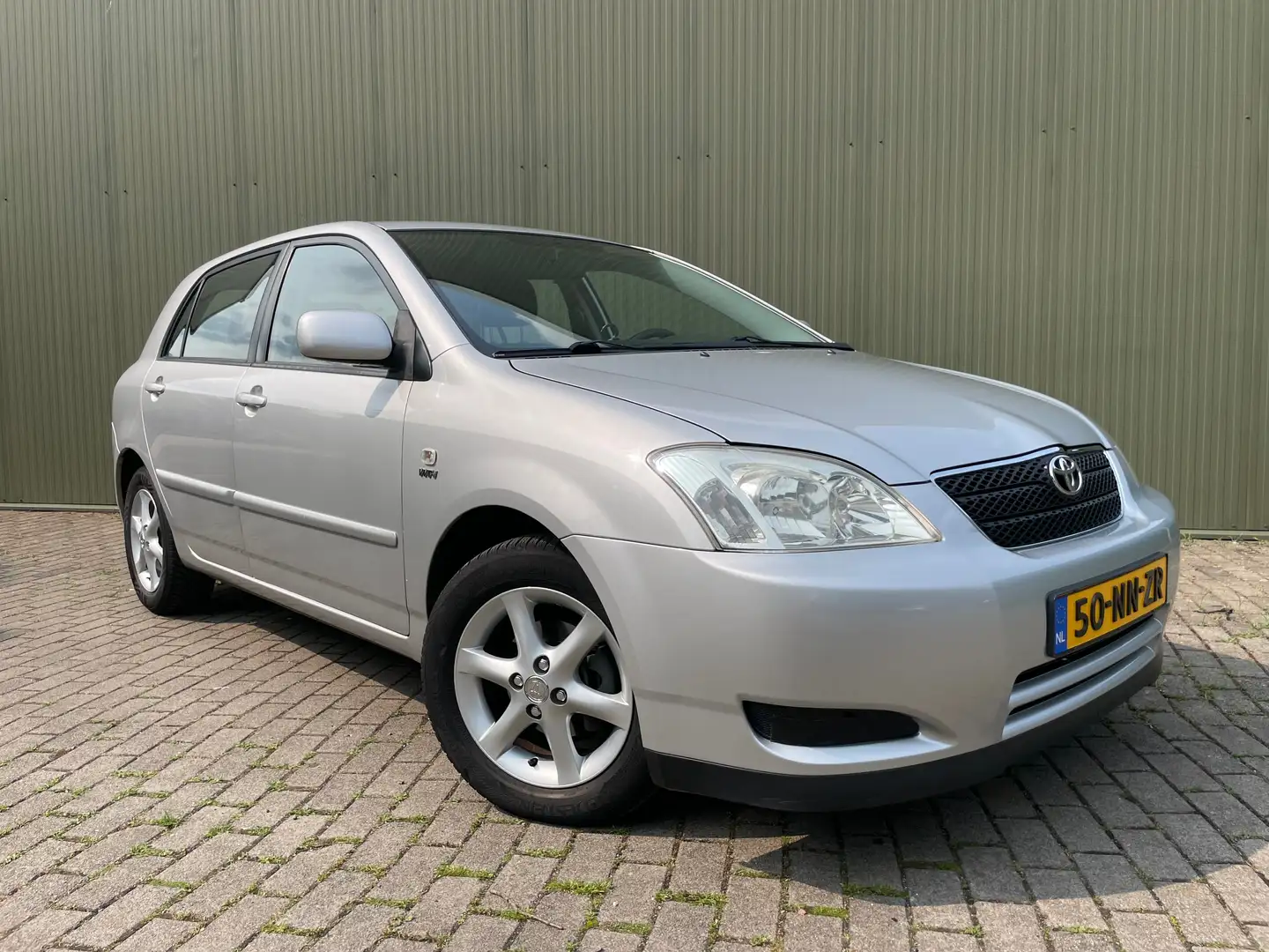 Toyota Corolla Corolla 1.6 VVT-i Linea Sol Gris - 1