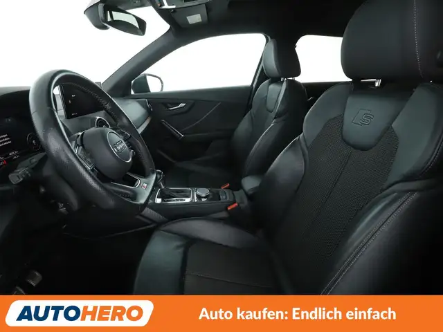 Audi Q2 view 10