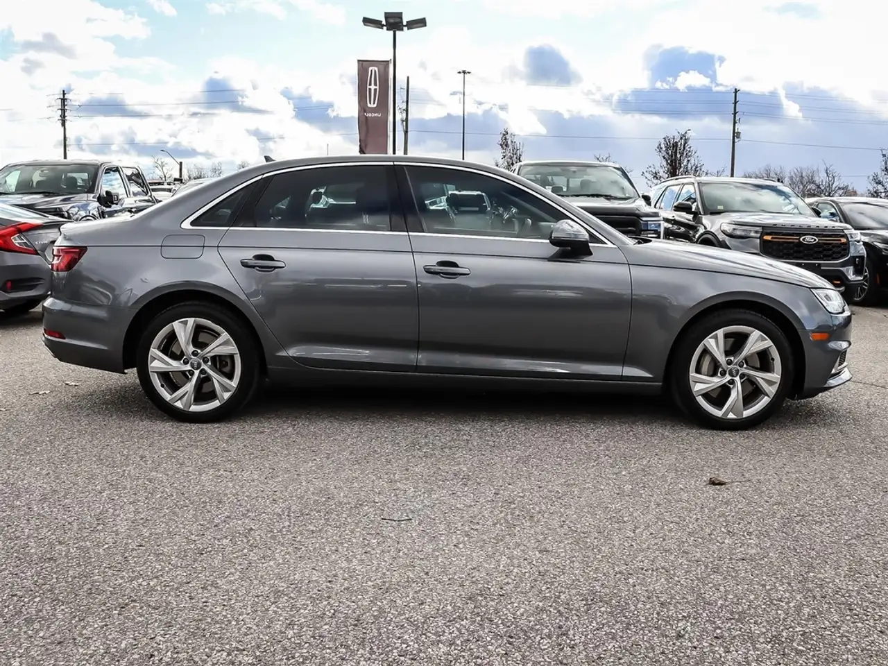 Audi A4 allroad fotografie Audi A4 allroad