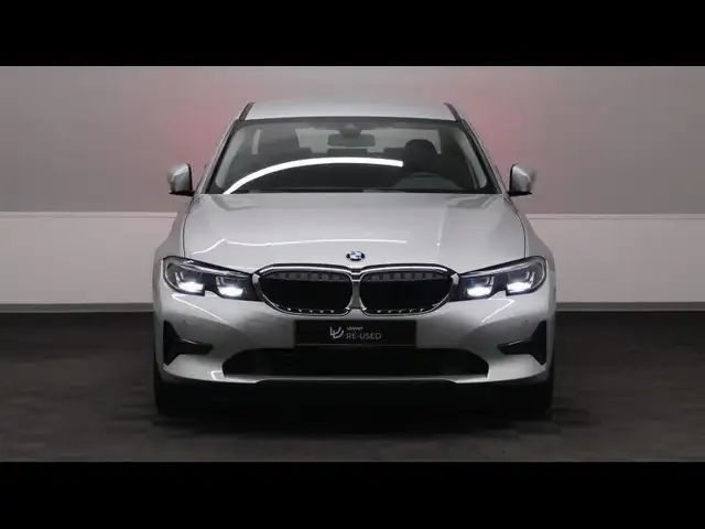 BMW 3 Series view 2