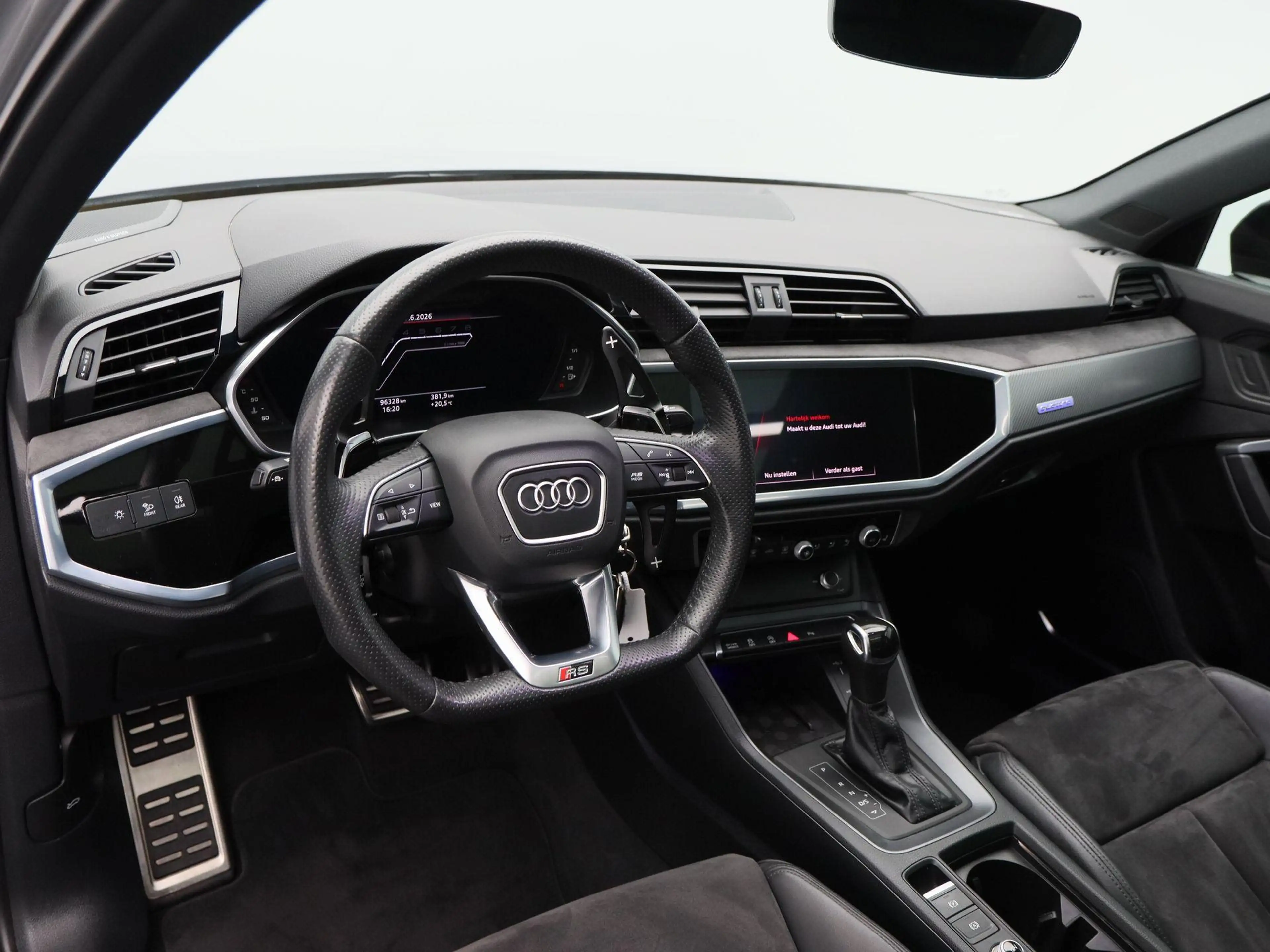 Audi RS Q3 TFSi 400 Pk Automaat | Stoelverwarming | Camera | — photo 3