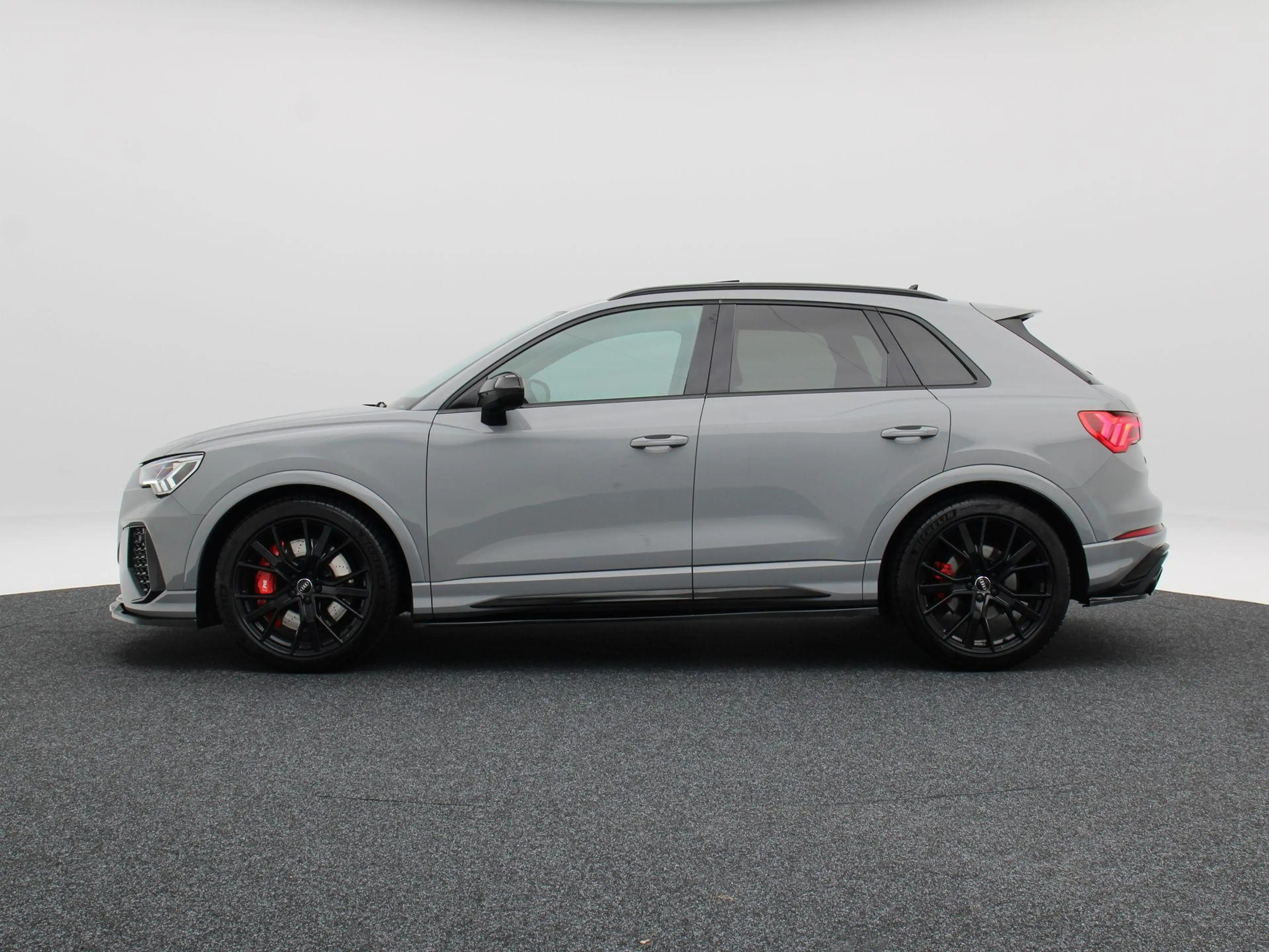 Audi RS Q3 TFSi 400 Pk Automaat | Stoelverwarming | Camera | — photo 9