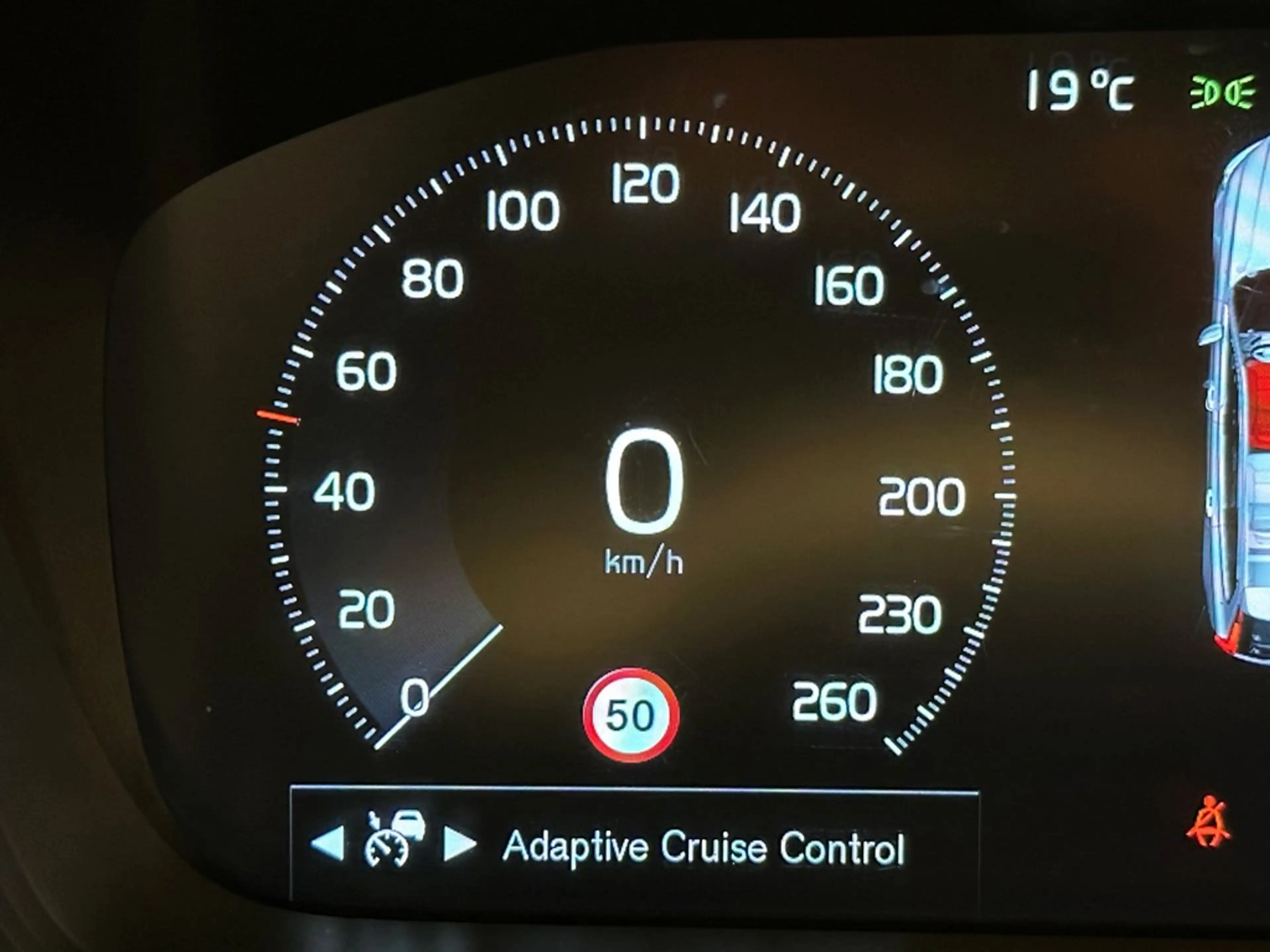 Volvo V90 Cross Country B6 AWD Mild Hybride +LUCHTVERING/PANO/B&W/... — photo 12