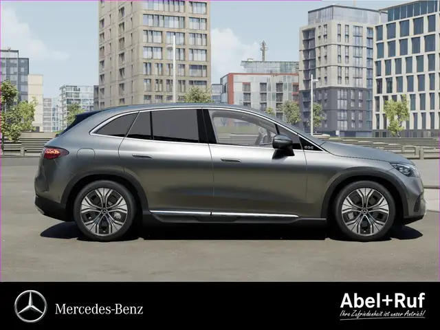 Mercedes-Benz EQE view 6