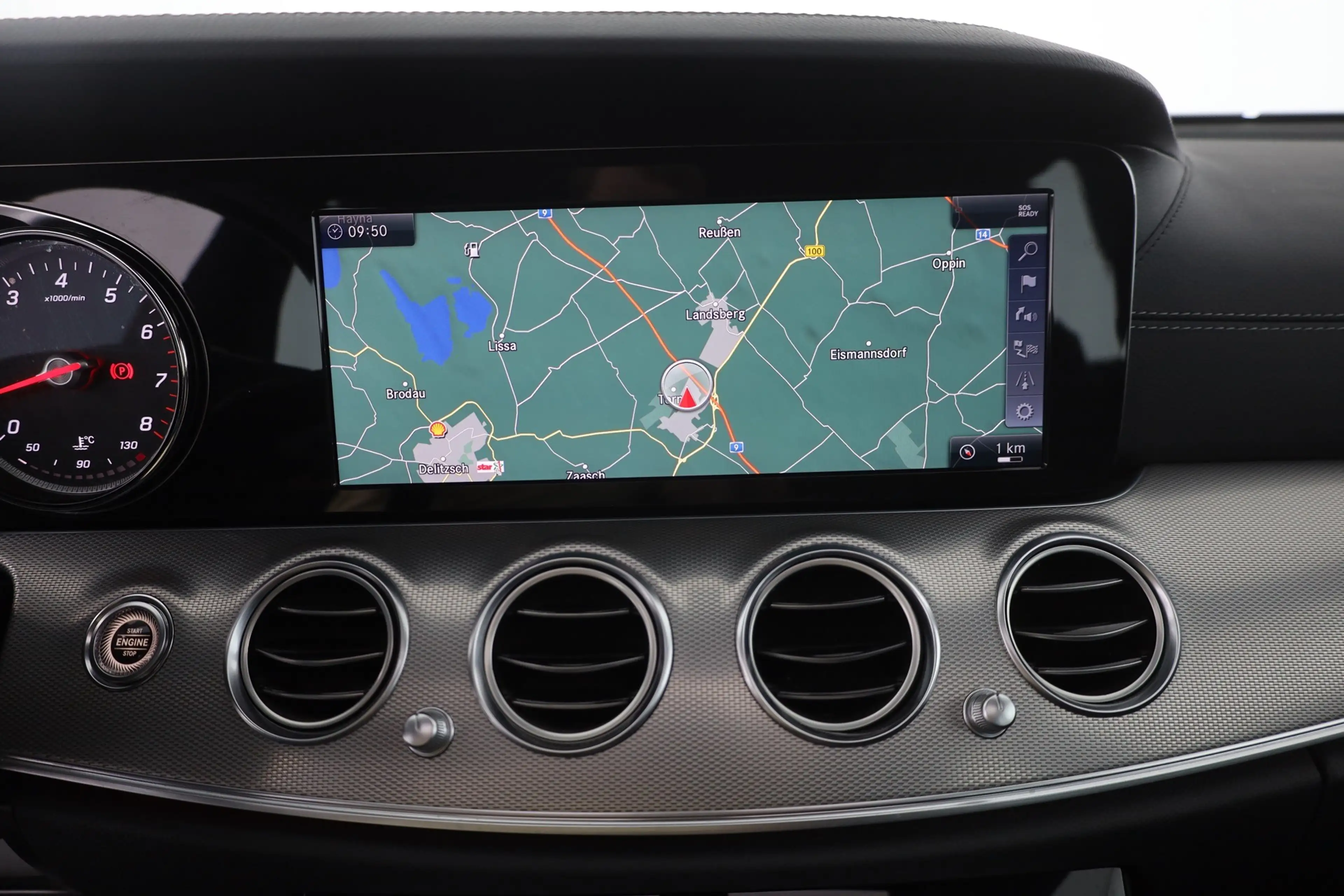 Mercedes-Benz E 200 E200 T AMG Line LED Navi Sitzheizung Kamera AHK — photo 11