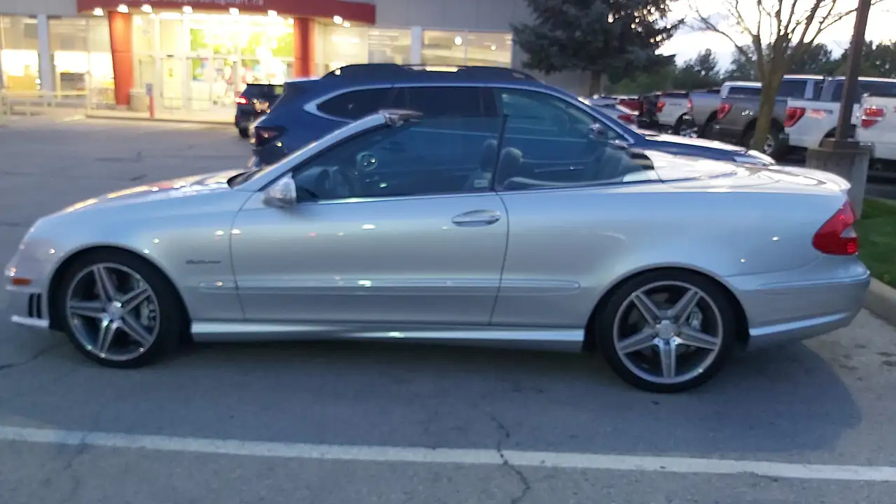 Mercedes-Benz CLK снимка Mercedes-Benz CLK