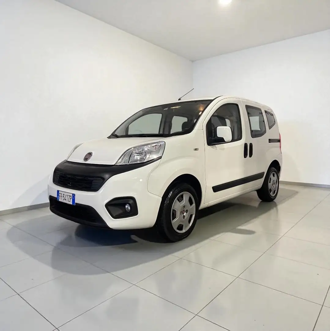 Fiat Qubo 1.3 MJT 80cv AUTOMATICO DYNAMIC Bianco - 1