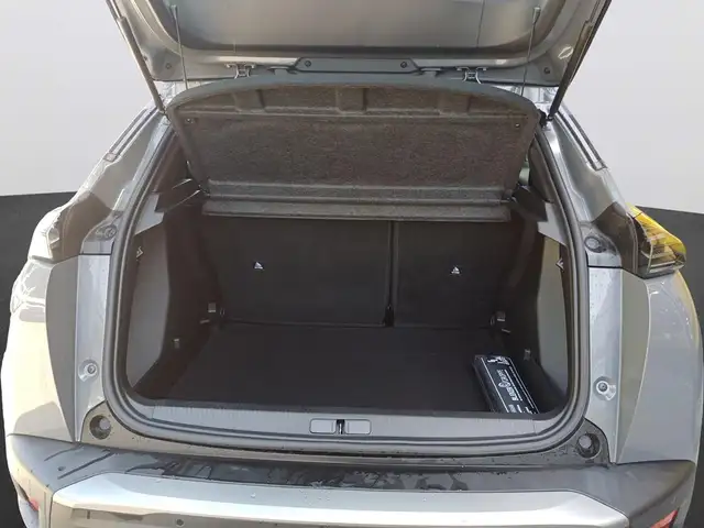 Peugeot 2008 view 7