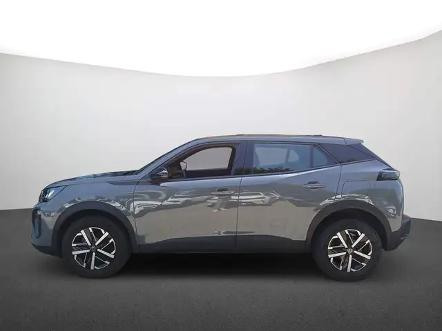 Peugeot 2008 view 4