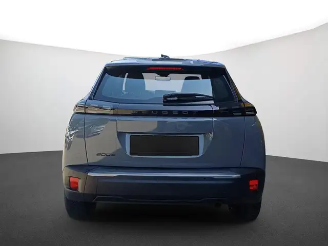 Peugeot 2008 view 3