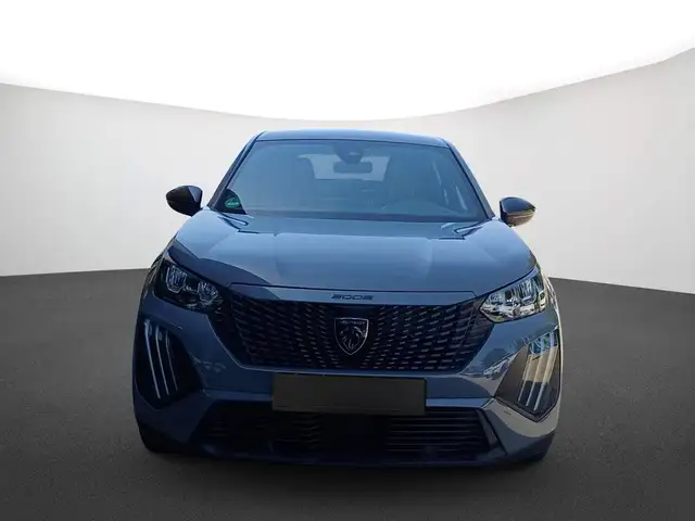 Peugeot 2008 view 2