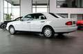 Mercedes-Benz E 200 ELEGANCE AUT.  *OLDTIMER* H-KENNZEICHEN! Weiß - thumbnail 2