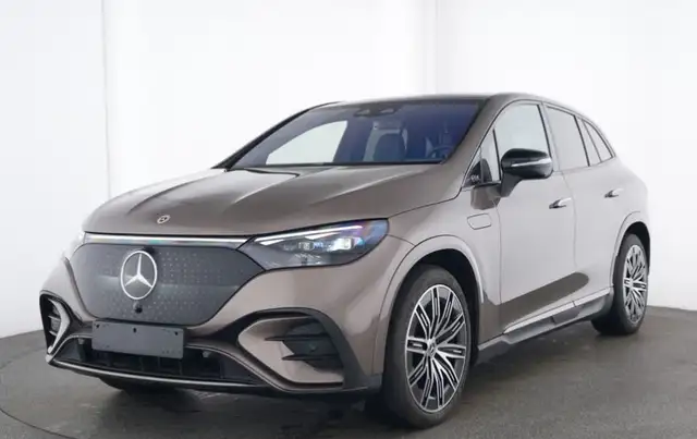 Mercedes-Benz EQE 300 EQE 300 SUV Edtion AMG Line,Airmatic night pack
