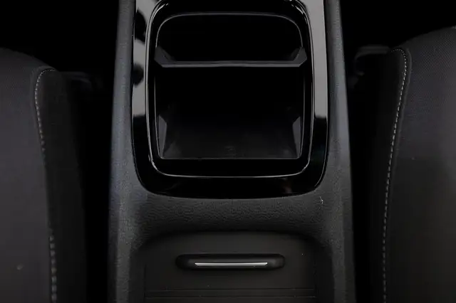 Volkswagen Id.3 view 7