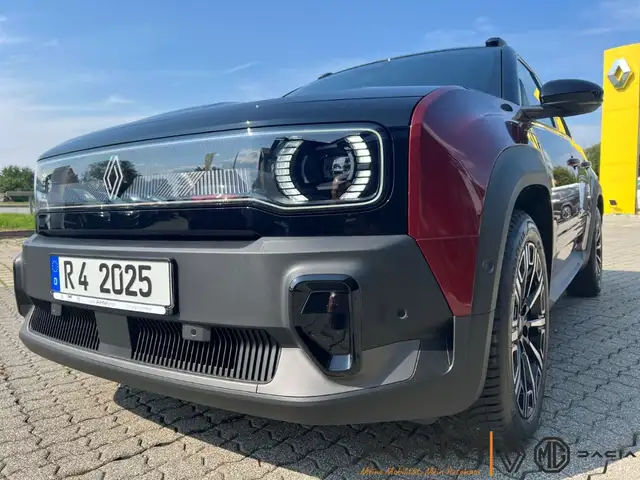 Renault Electric 150 view 7