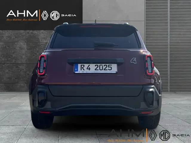 Renault Electric 150 view 4