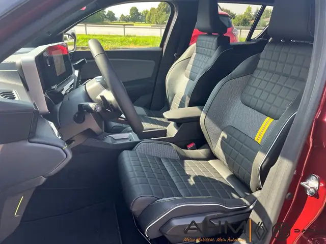 Renault Electric 150 view 11
