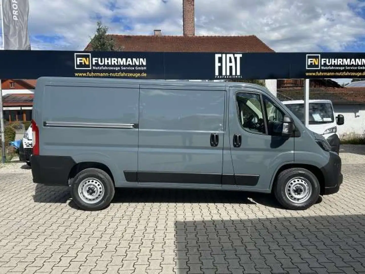 Fiat Ducato KASTENWAGEN 35 L2H1 140AT Серый - 2