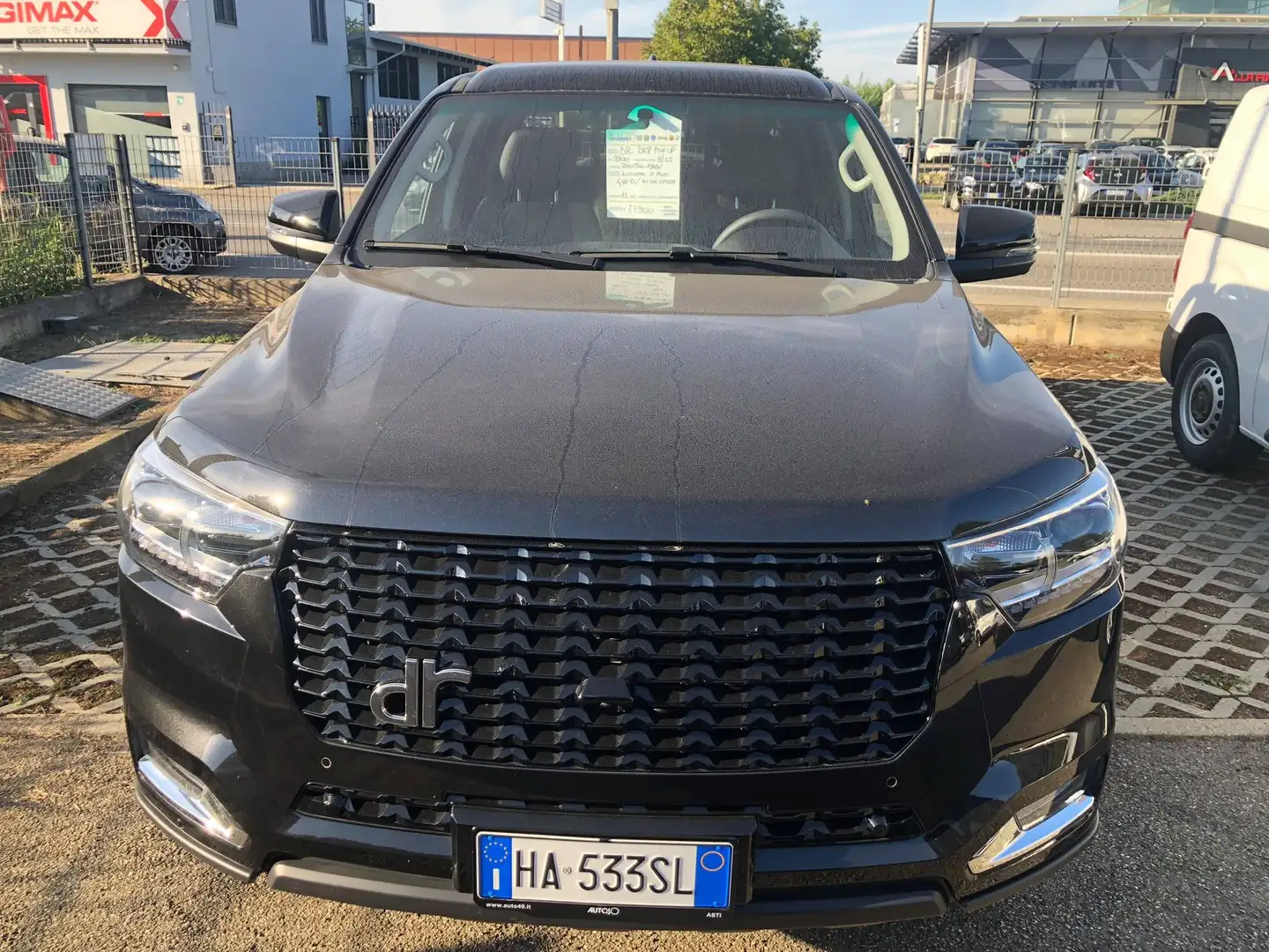 DR Automobiles PK8 PK8 2.0 turbo diesel 4x4 136cv Schwarz - 2