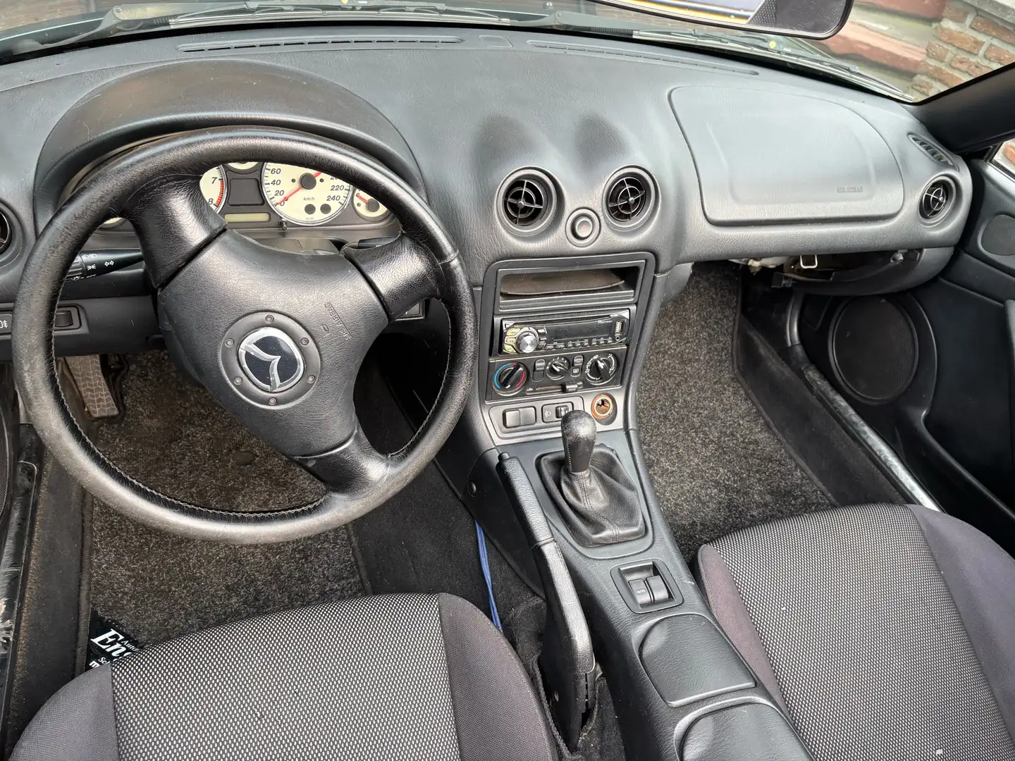 Mazda MX-5 1.6i 16v - 2