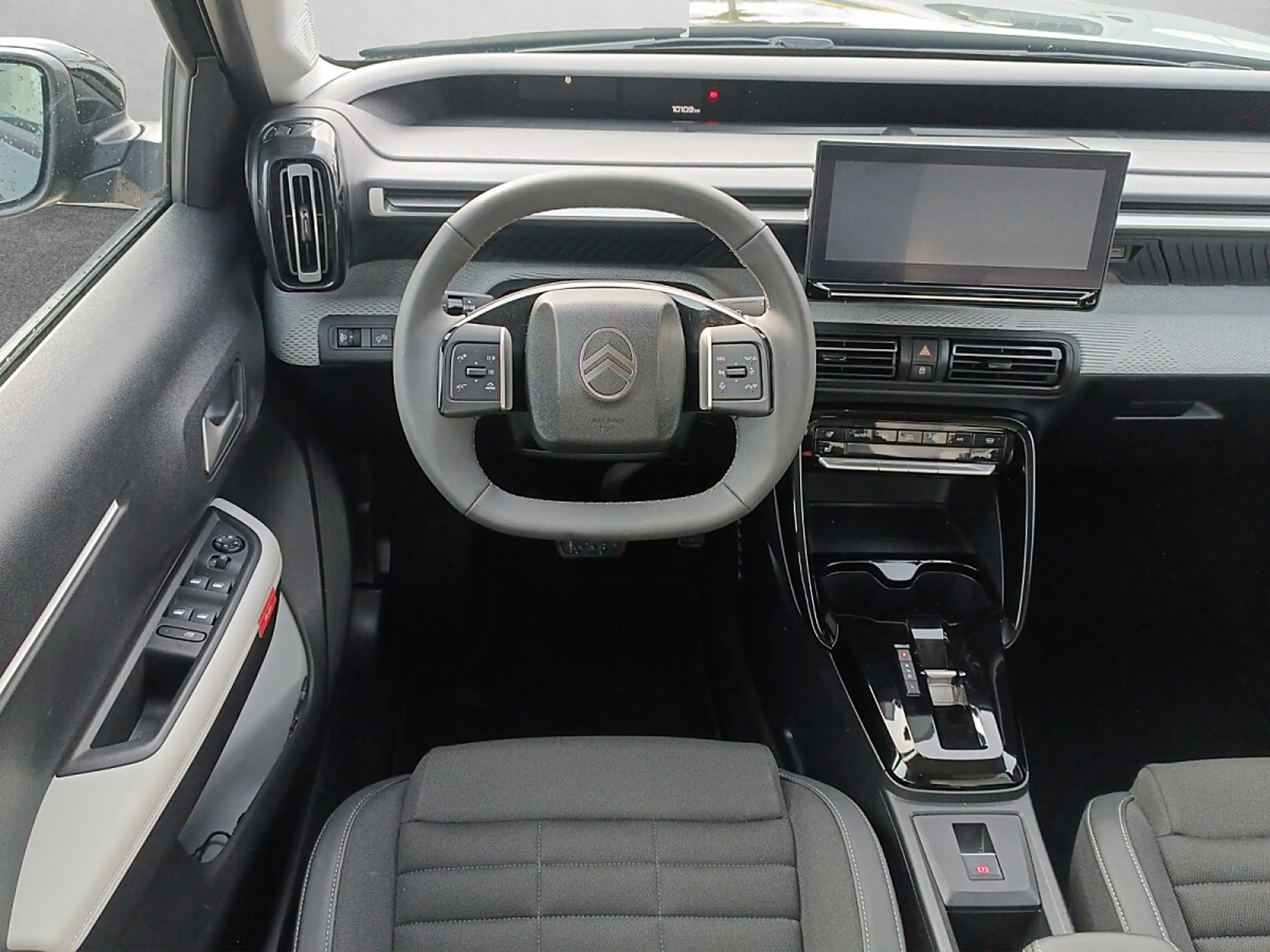 Citroen C3 Aircross Hybrid mHEV 145 Max ë-DSC6 — photo 10
