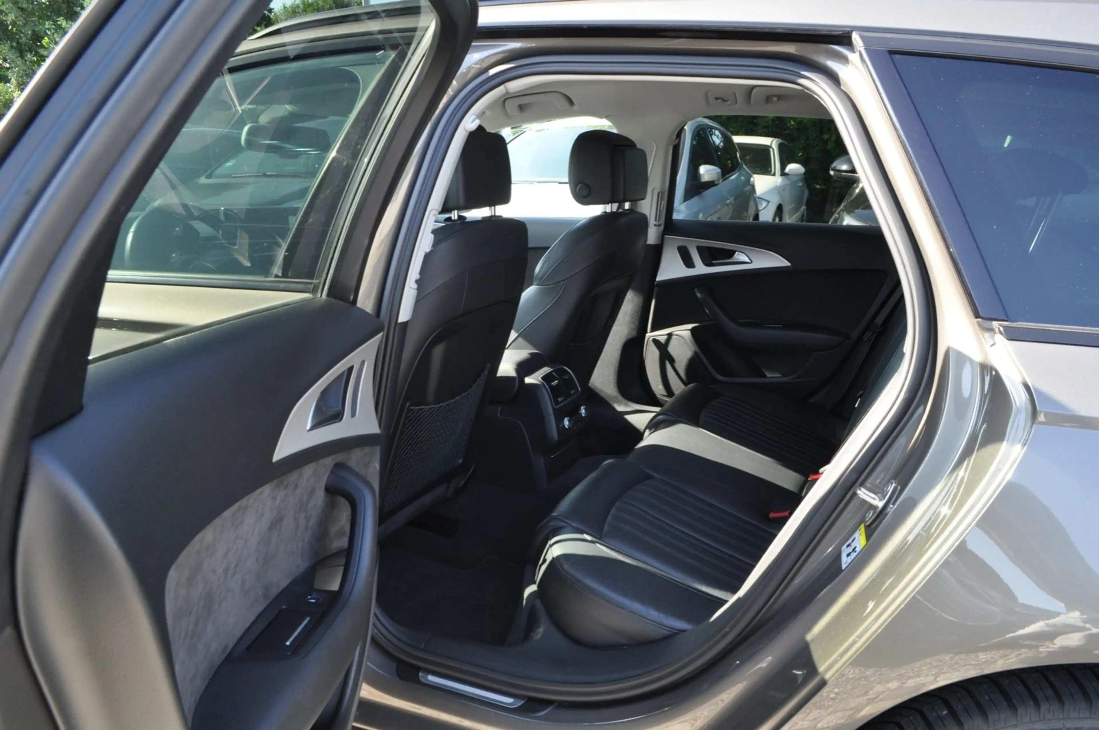 Audi A6 Avant 3.0 TDI quattro /R-KAMERA/ACC/S-HEFT — photo 8
