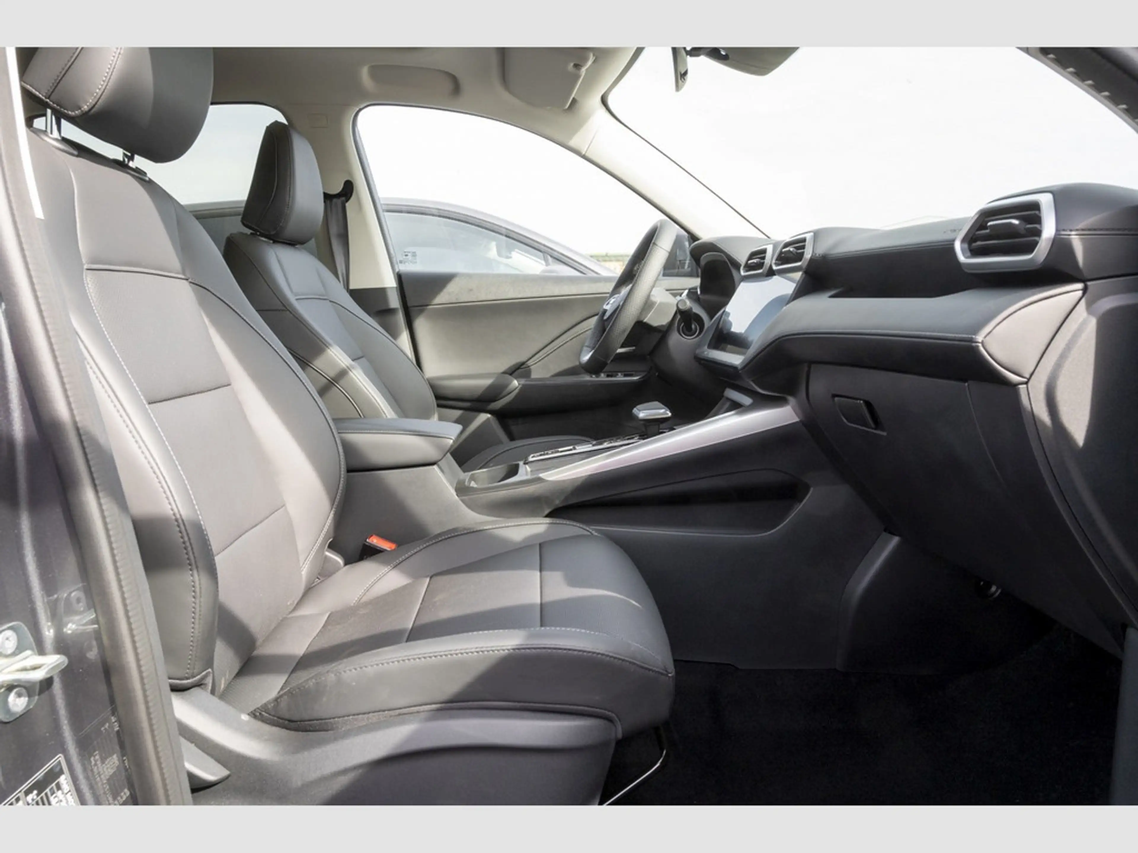MG ZS Hybrid+ Luxury 145kW MY 2026 inkl. 3000€ Tankguthaben — photo 8