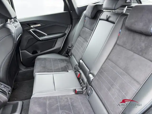 BMW X1 view 8