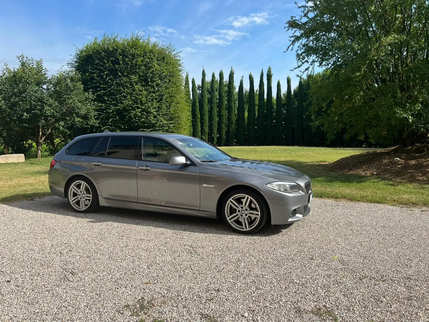 BMW 535 535d Touring Msport Zilver - 2