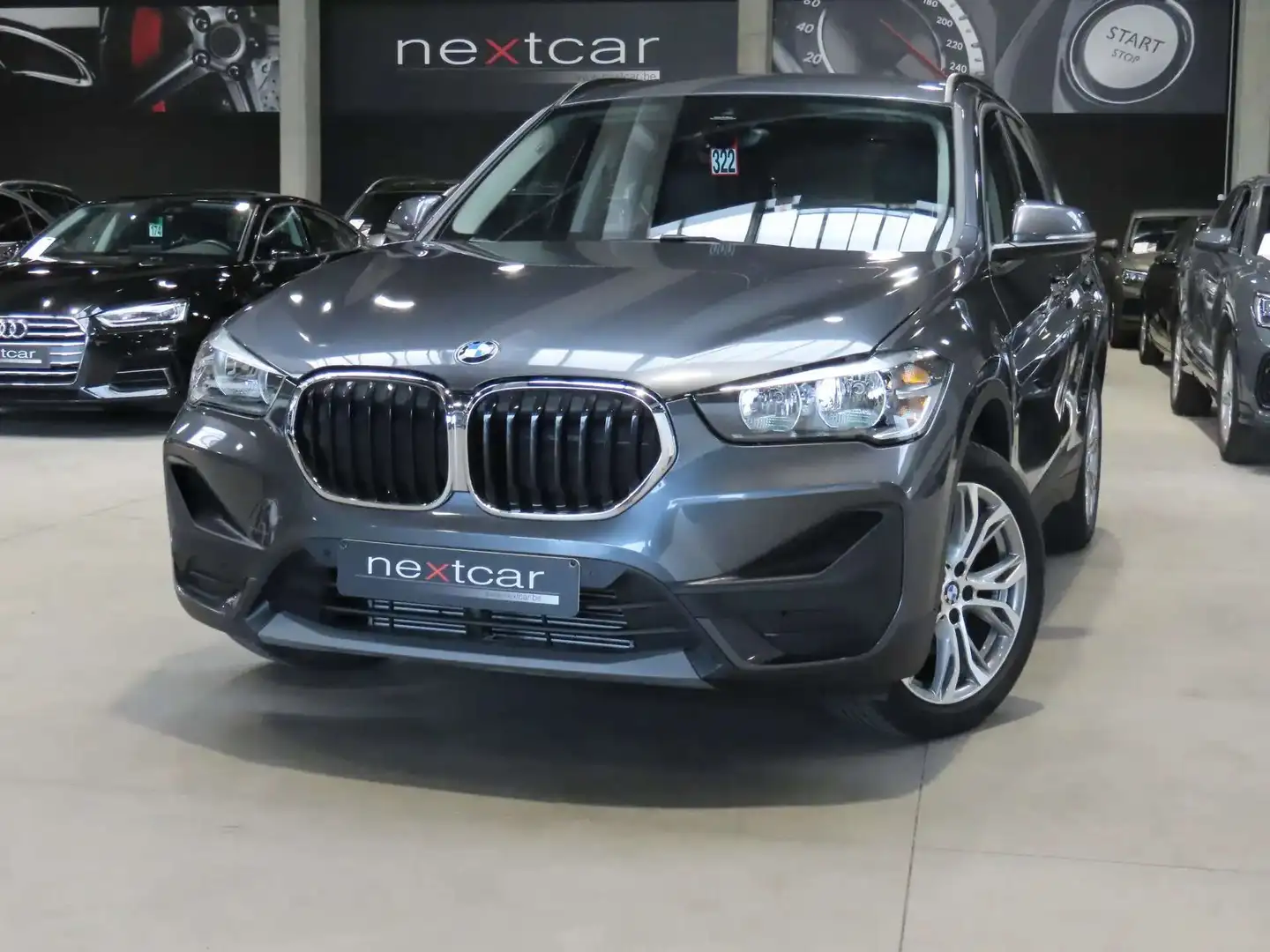 BMW X1 18d SDrive **18\u0027-NAVI PRO-CUIR-PARKING AV\u0026AR** Gris - 1