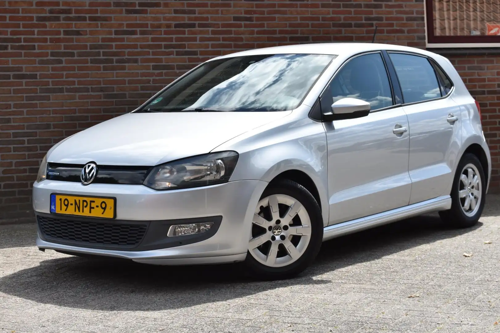 Volkswagen Polo 1.2 TDI BlueMotion Comfortline '10 Airco Inruil mo Grijs - 1