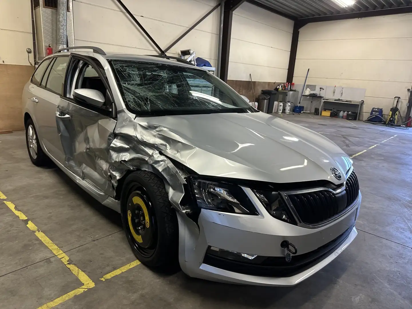 Skoda Octavia Octavia SW CNG 1.5 TGI G-TEC Ambition DSG Gris - 1