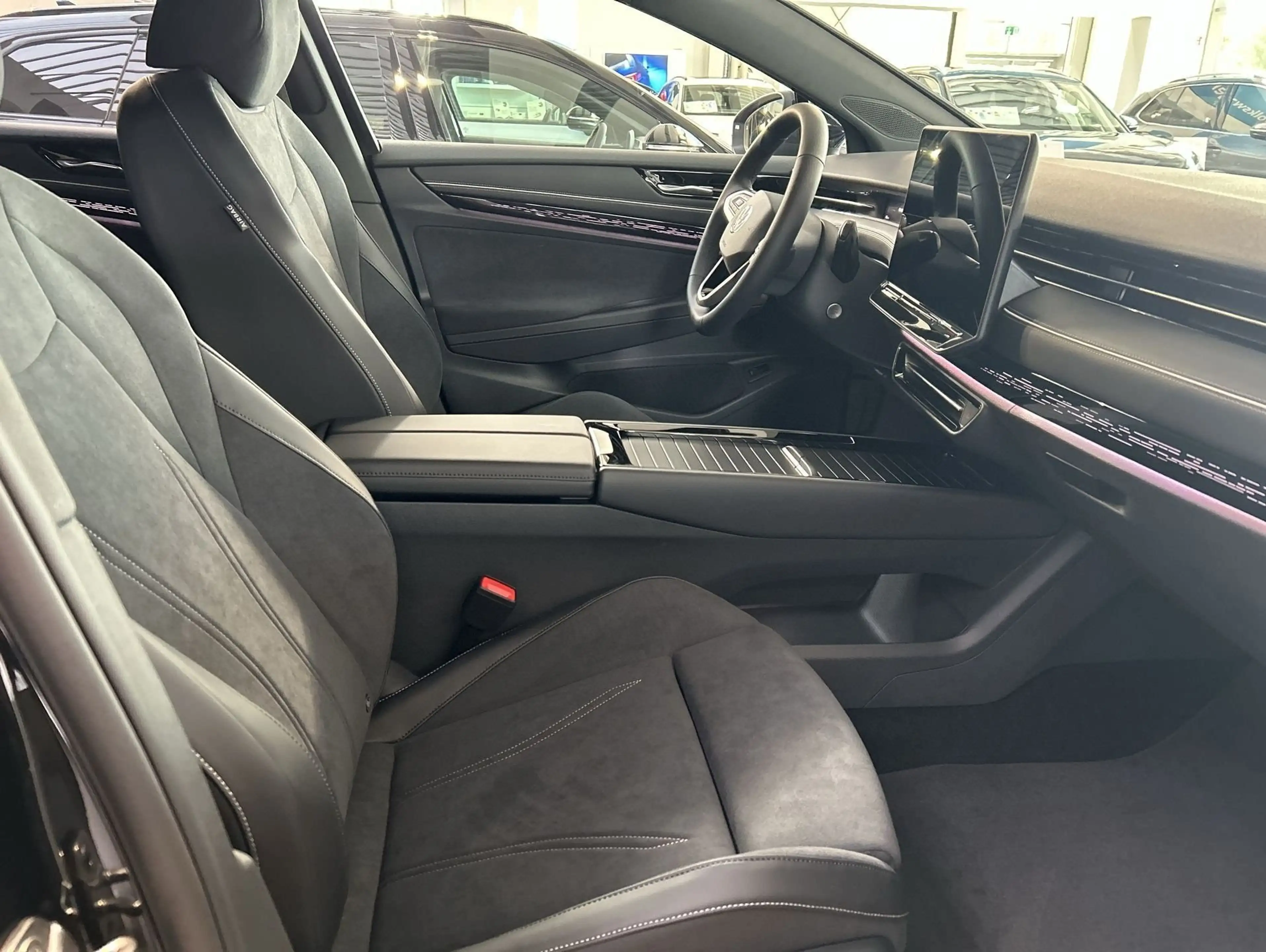 Volkswagen ID.7 Pro S 86 kWh BlackStyle ExterieurPak WKR AHK — photo 8
