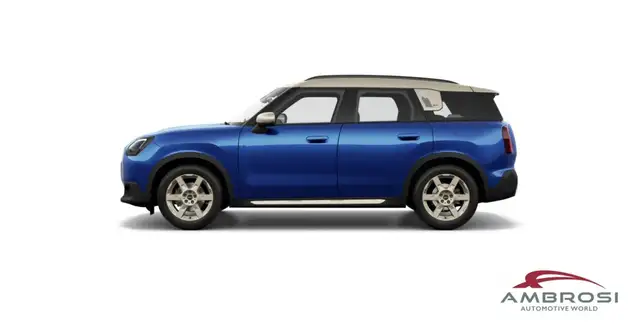 Mini Countryman view 2