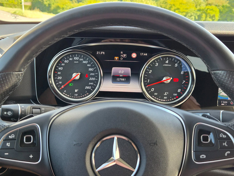 Mercedes-Benz E 400 Estate 4MATIC Prestige AMG-Pakket — photo 30