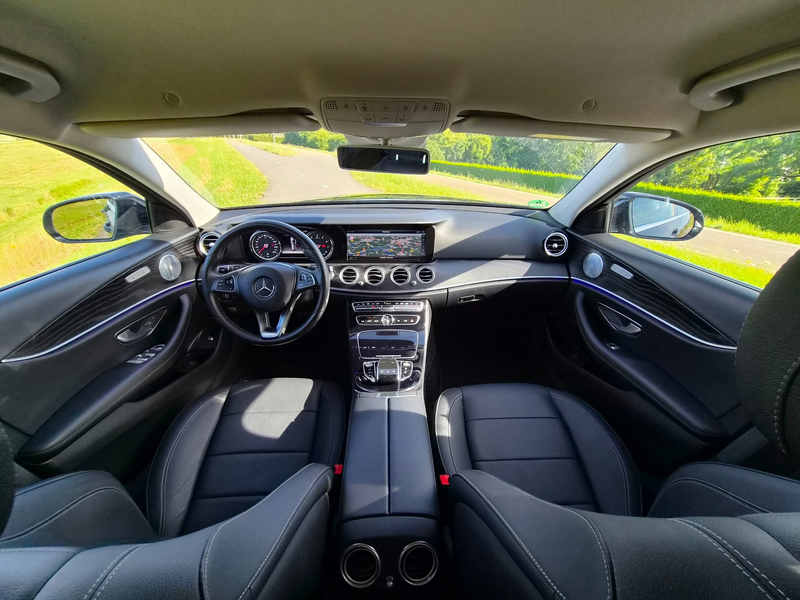 Mercedes-Benz E 400 Estate 4MATIC Prestige AMG-Pakket — photo 43