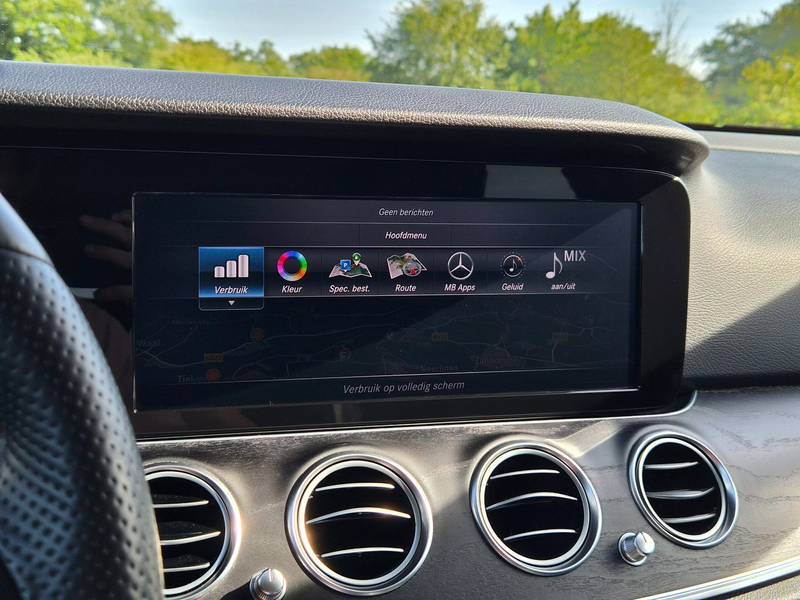 Mercedes-Benz E 400 Estate 4MATIC Prestige AMG-Pakket — photo 34